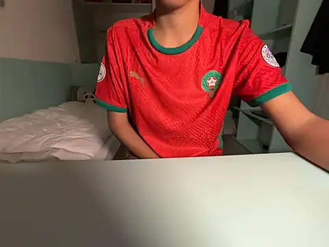 Rebeu_77 Adlı Modelin Canlı XXX Sohbeti