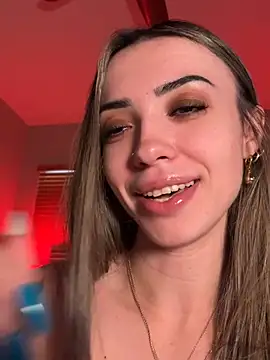 Tiny-Mimi Live XXX-Chat