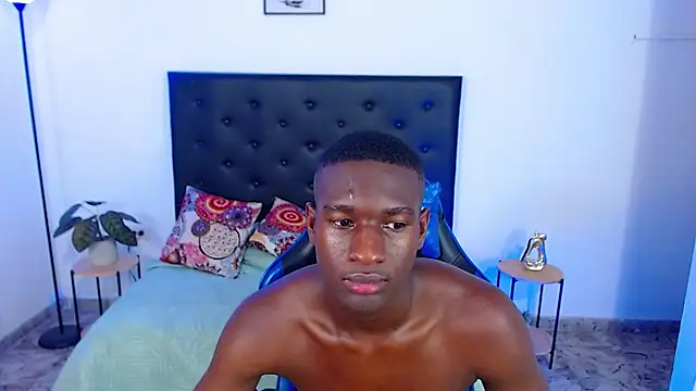 yousimon18 – Naživo XXX chat