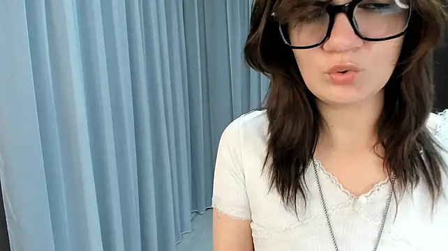 Živý XXX chat NobukoAhlm