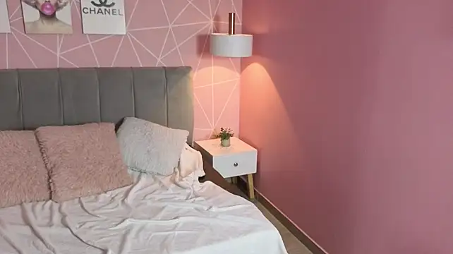 Živý XXX chat zara__sweet