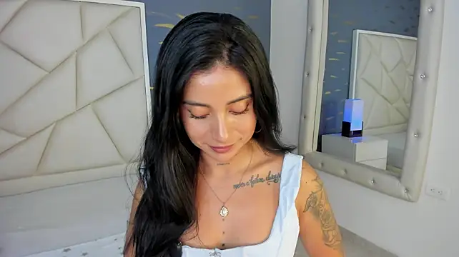 Chat XXX ao vivo de NathCinema