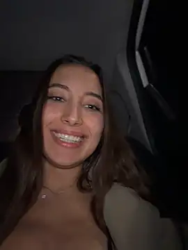 Show modela ICrazyOneIRL na web-kameri