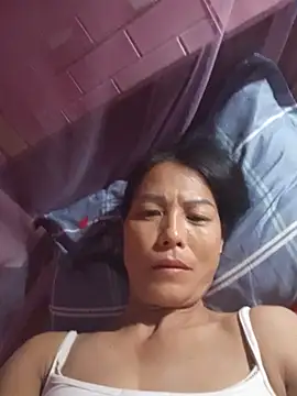 Lily-lyn Live XXX chat