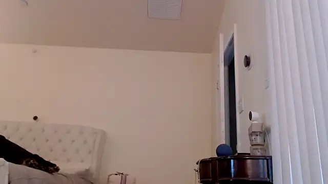 Czat XXX na żywo – chanel_love