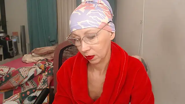 LuxuryNika Chat XXX in diretta