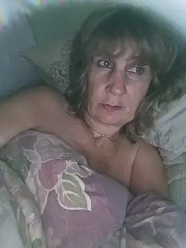 Онлайн чат XXX Laura_Kiss