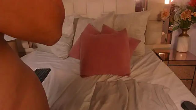 emma_castilloo's Live XXX Chat