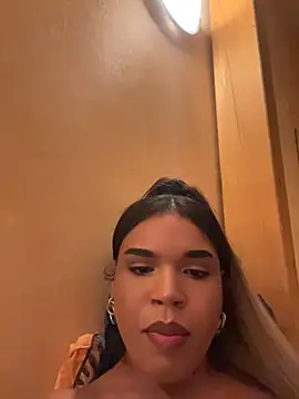 Chat +18 de biancaAngel ao vivo