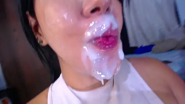 Chat XXX ao vivo de Sharlottee