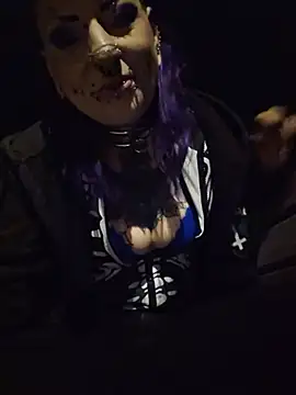 Chat +18 de Purple_Coffin666 ao vivo