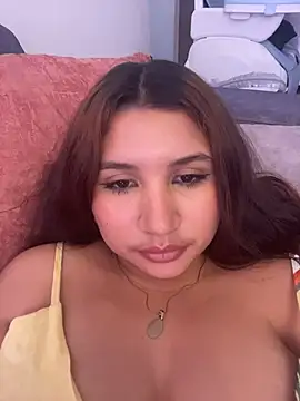 MiahJones_ Chat XXX in diretta