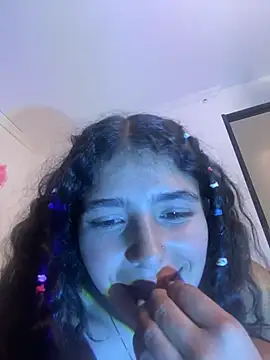 צ'אט XXX בשידור חי של LINDA-0123