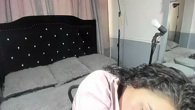 gaby_trent live XXX chat