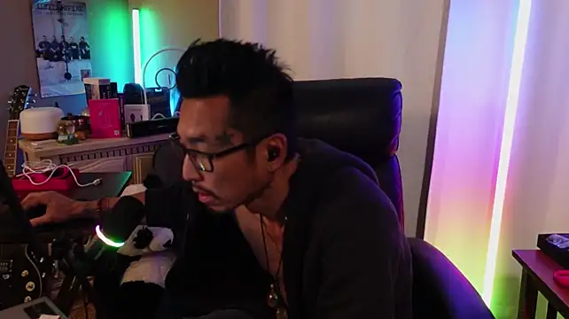 Ghost11_11's Live XXX Chat
