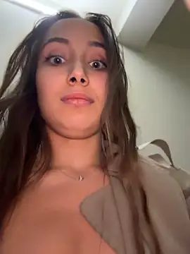 ICrazyOneIRL – webcam-show
