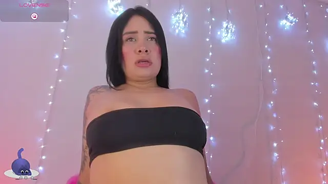 roseliam25's Live XXX Chat
