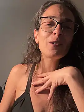 Chat +18 de Miss_Margot ao vivo
