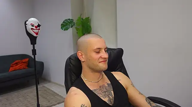 הופעת וובקאם של Igor_Wilde