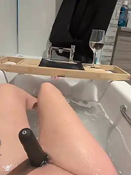 Kylie_desire_x Chat XXX live