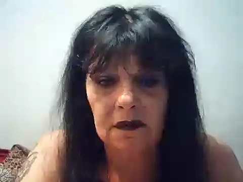 LadyCHARMS69n Live XXX chat