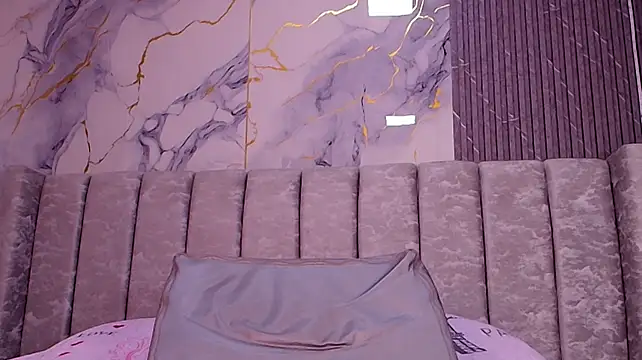 timkerbell_'s Live XXX Chat