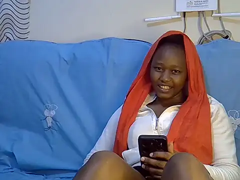 Petite_Ebony10's Live XXX Chat