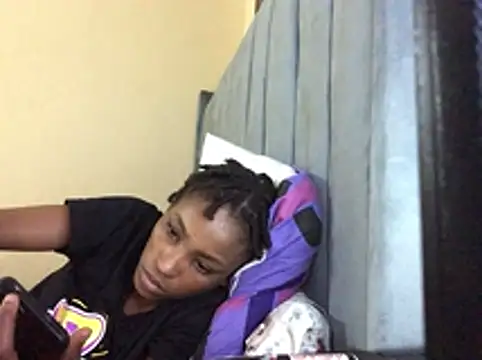 slim_ebon live XXX chat