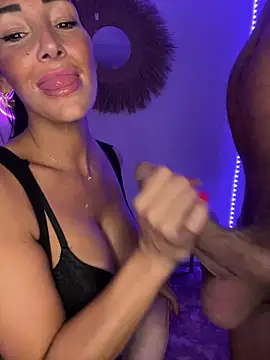 BruneFatal Chat XXX live