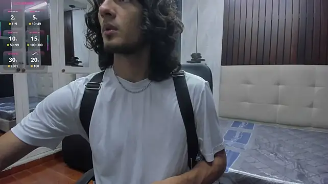 Skinny_Mac: απευθείας συνομιλία ΧΧΧ