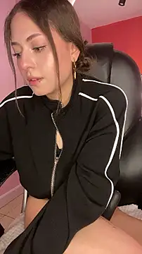 Chatroom XXX en direct de PrettyAmber