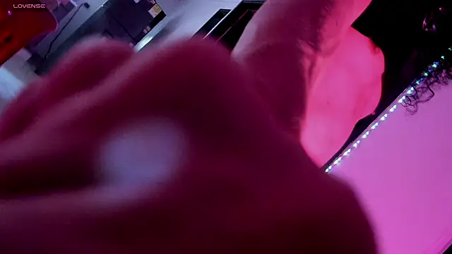 PervertedMissCloe Chat XXX in diretta