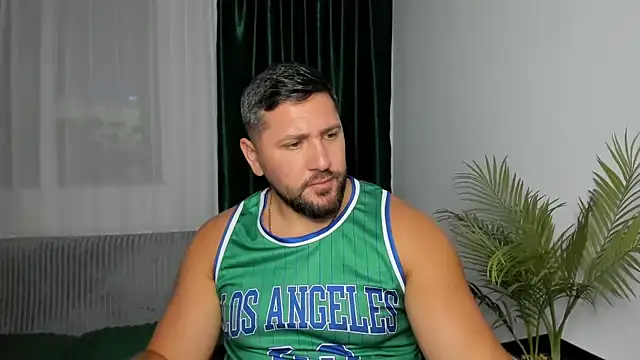 Gold_Alpha_Boy Chat XXX live
