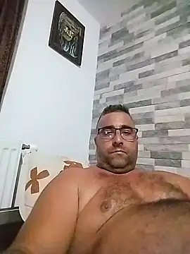 ADRIAN_ADI40's Live XXX Chat