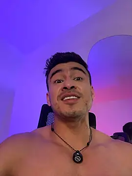 Chris_Clarckn Live XXX chat