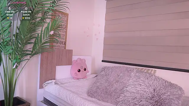dakotaa_01 Live XXX-chat