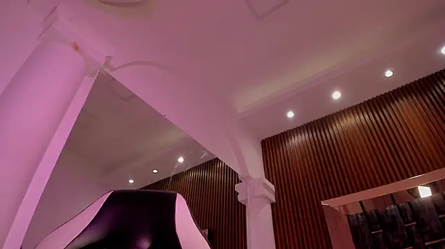 دردشة Sotf_Charlotte الجنسية المباشرة