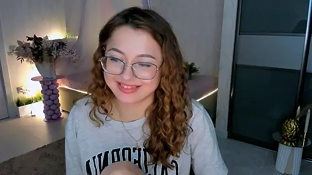 SereneFlame Chat XXX in diretta