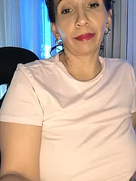 Mrsvictoriaaa 现场XXX聊天