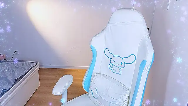 -feifei 现场XXX聊天