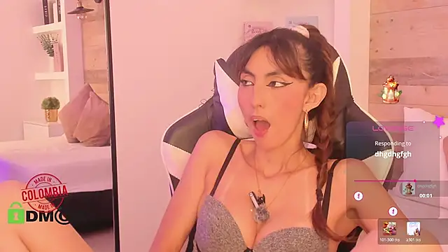 candy_summer28's Live XXX Chat