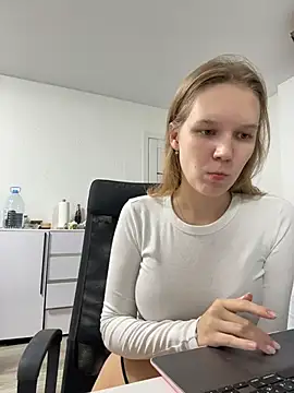 Chat XXX ao vivo de Ketitull