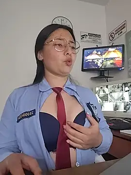 Chat +18 de Queen_linda1 ao vivo