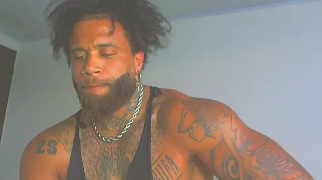 ragnar0825 Live XXX-Chat