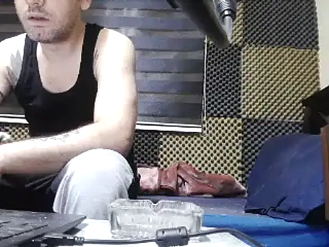 Онлайн чат XXX Arabeyes