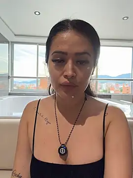 Sembang XXX Secara Langsung Sara_fun