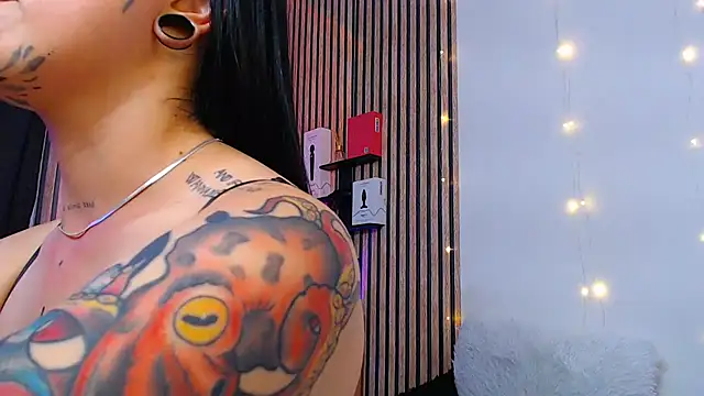 Sembang XXX Secara Langsung Isa_Maiden1