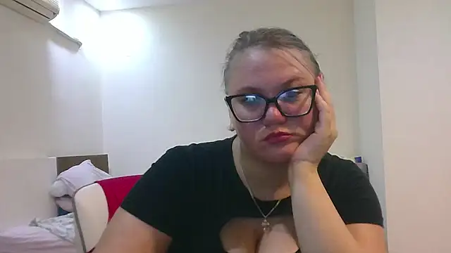 Chat XXX en directo de MuseChic_Wild