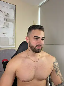 Chatroom XXX en direct de PaulPhoenix_