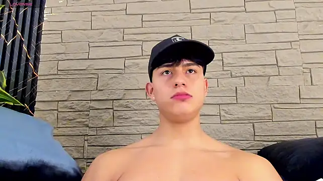 Lander_Cruz – Naživo XXX chat